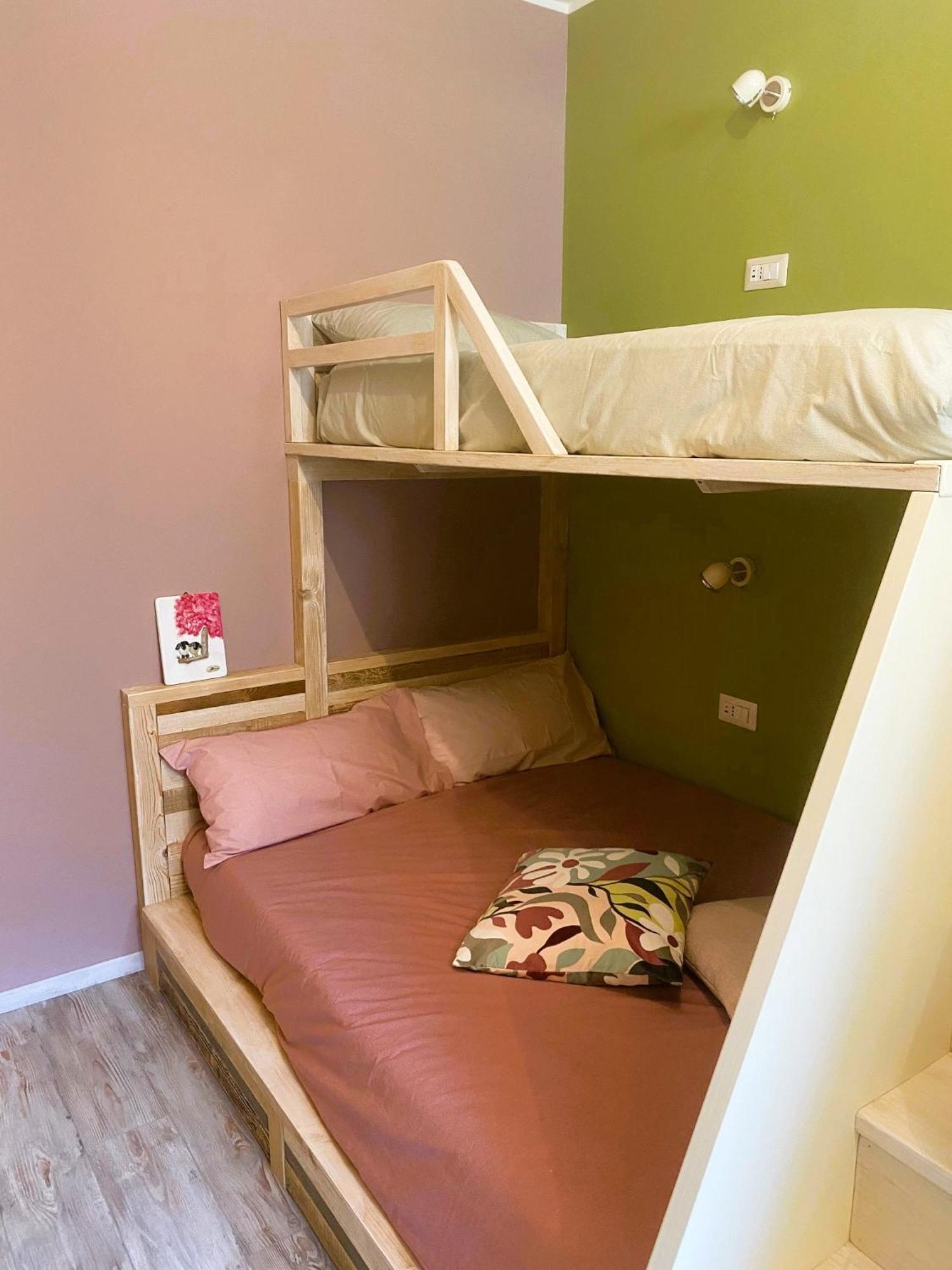 Magazzini Sasso Guest House Bussoleno ภายนอก รูปภาพ